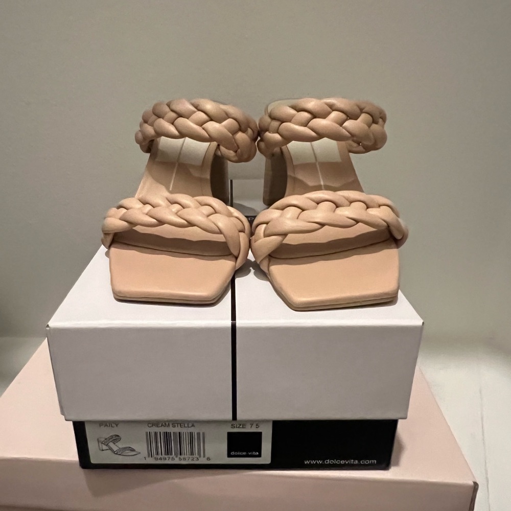 Dolce Vita Nude Paily Heels